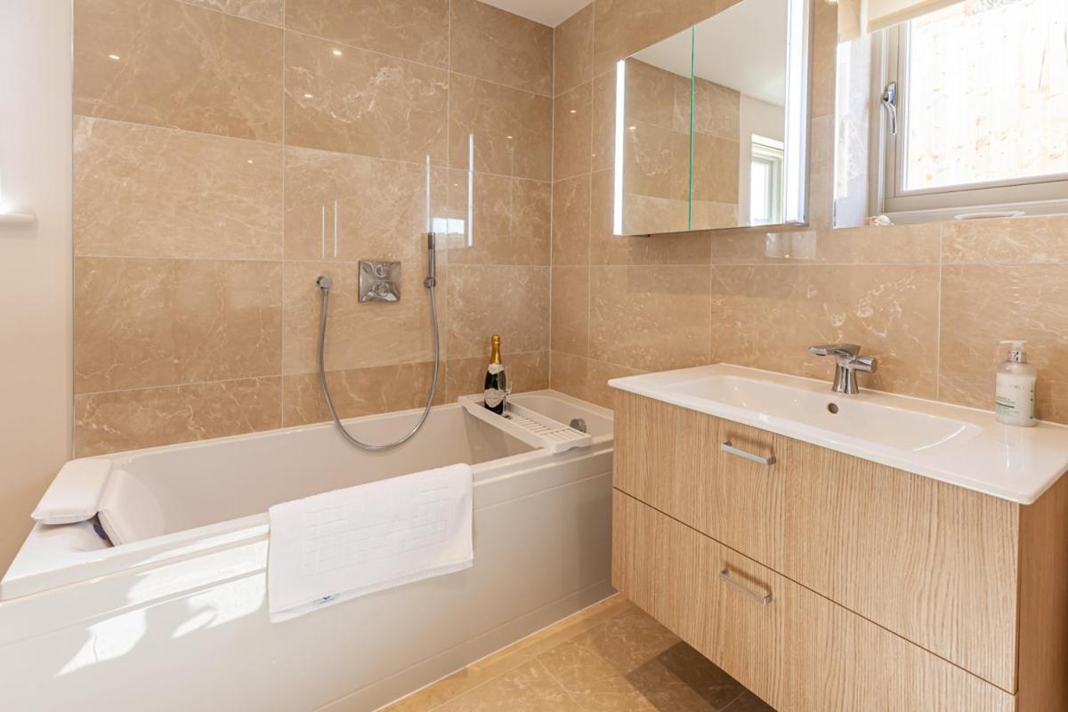 Choseley Cottage - Norfolk Cottage Agency Docking Εξωτερικό φωτογραφία